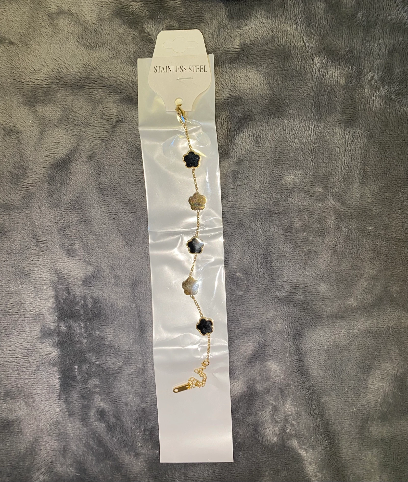 Pulsera estilo dorada y negra • Acero Inoxidable – photo 3
